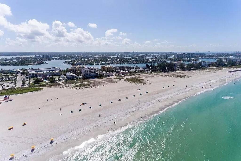 Treasure Island Beach Retreat St. Pete Beach Esterno foto