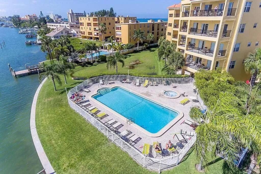 Treasure Island Beach Retreat St. Pete Beach Esterno foto