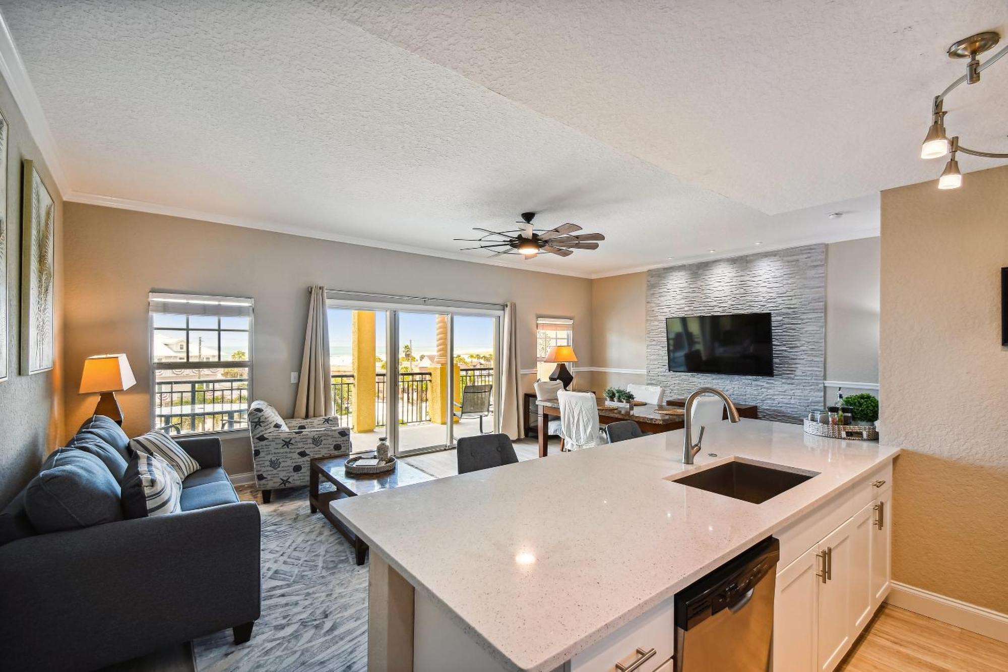 Treasure Island Beach Retreat St. Pete Beach Esterno foto